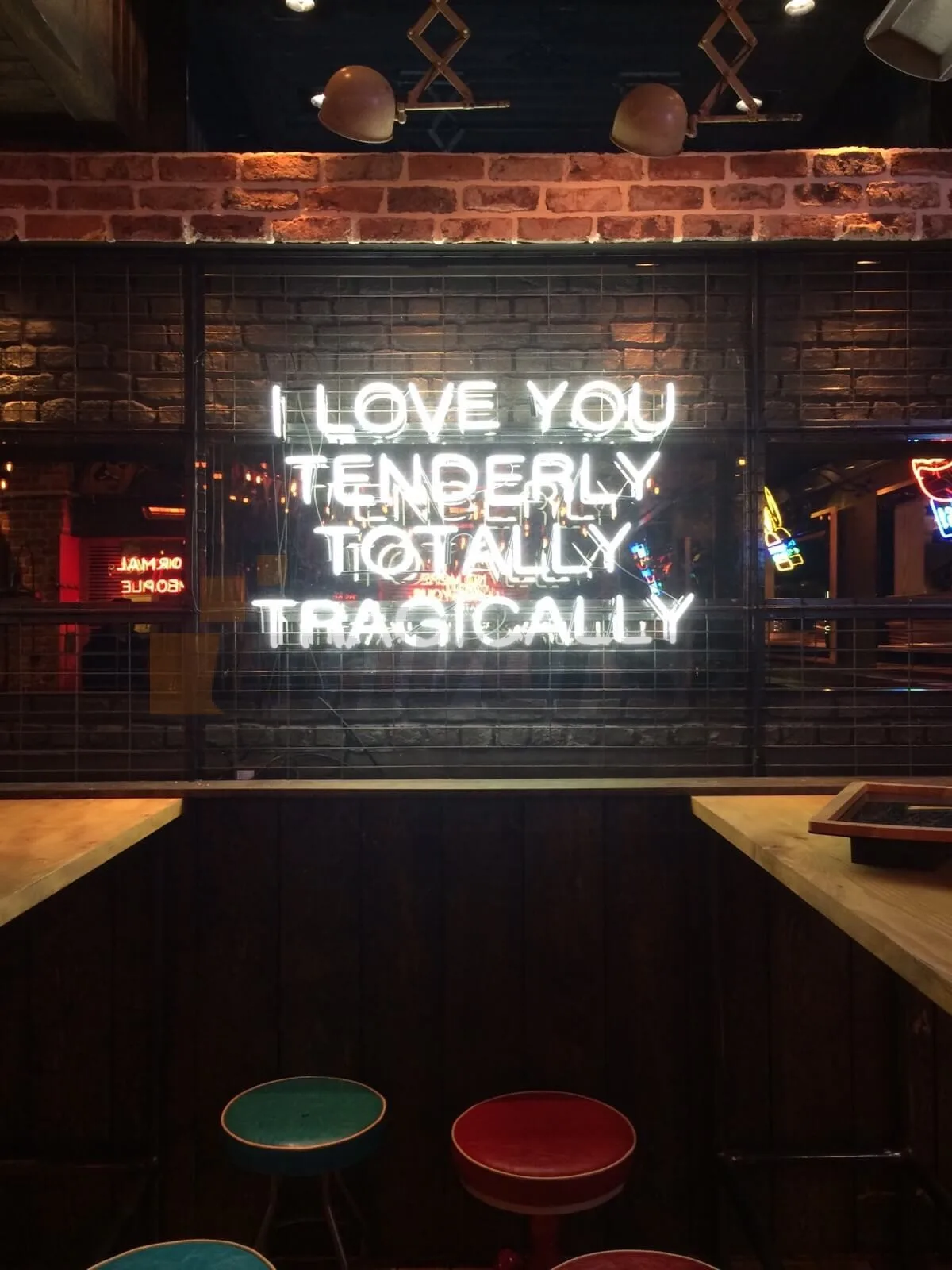 Neon uygulaması uygulaması 4 — Universal Reklam imalatı