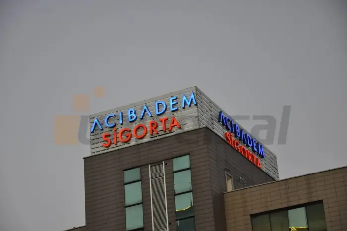 Çatı tabelası uygulaması 7 — Universal Reklam imalatı