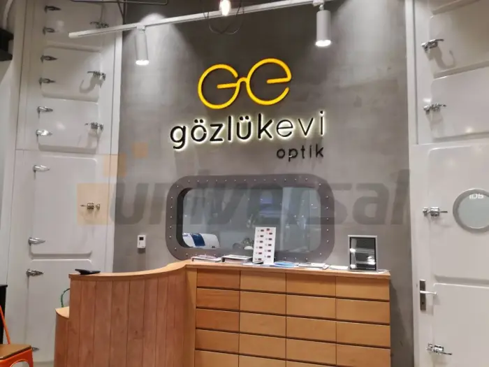 Işıklı kutu harf uygulaması 11 — Universal Reklam imalatı