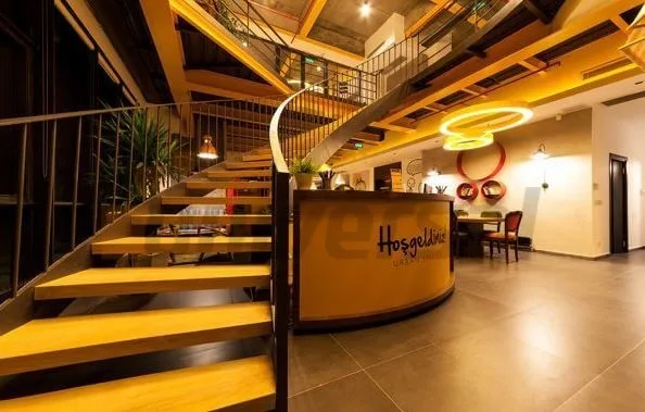 Işıksız kutu harf uygulaması 2 — Universal Reklam imalatı